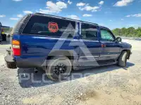 2003 Chevrolet Suburan фото