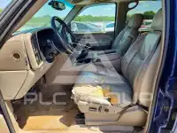 2003 Chevrolet Suburan фото