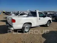2003 Chevrolet S10 photo