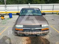 2003 Chevrolet S10 photo