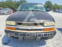 2003 Chevrolet S10 photo