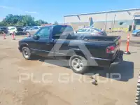 2003 Chevrolet S10 photo