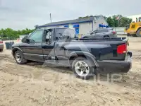 2003 Chevrolet S10 photo