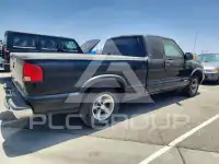 2003 Chevrolet S10 photo