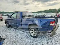 2003 Chevrolet S10 photo