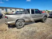 2003 Chevrolet S10 фото