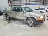 2003 Chevrolet S10 фото
