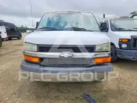 2003 Chevrolet Express photo