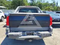 2003 Chevrolet Avalanche photo