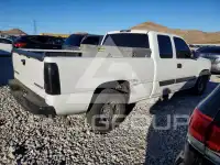 2003 Chevrolet Silverado photo