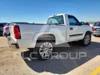 2003 Chevrolet Silverado фото