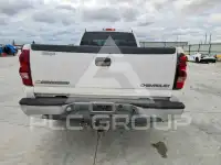 2003 Chevrolet Silverado photo