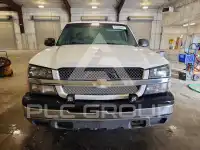 2003 Chevrolet Silverado photo