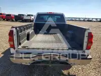 2003 Chevrolet Silverado photo