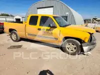 2003 Chevrolet Silverado photo