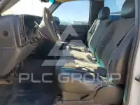 2003 Chevrolet Silverado photo