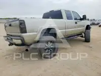 2003 Chevrolet Silverado photo