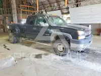 2003 Chevrolet Silverado photo
