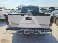 2003 Chevrolet Silverado photo