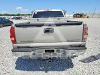 2003 Chevrolet Silverado photo