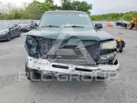 2003 Chevrolet Silverado photo