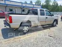2003 Chevrolet Silverado photo