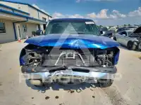 2003 Chevrolet Silverado photo