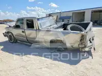 2003 Chevrolet Silverado photo