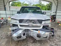 2003 Chevrolet Silverado photo