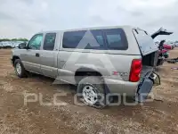 2003 Chevrolet Silverado photo