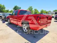 2003 Chevrolet Silverado photo