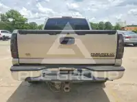 2003 Chevrolet Silverado photo