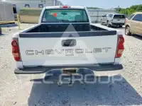 2003 Chevrolet Silverado photo