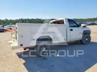 2003 Chevrolet Silverado photo