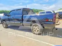 2003 Chevrolet Silverado photo