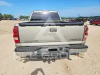 2003 Chevrolet Silverado photo