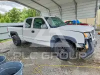 2003 Chevrolet Silverado photo