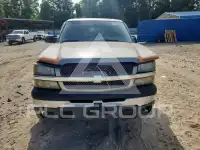 2003 Chevrolet Silverado photo