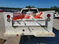 2003 Chevrolet Silverado photo