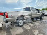 2003 Chevrolet Silverado photo