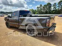 2003 Chevrolet Silverado photo