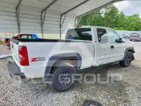 2003 Chevrolet Silverado photo