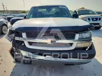 2003 Chevrolet Silverado photo