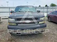2003 Chevrolet Silverado photo