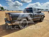 2003 Chevrolet Silverado photo