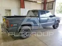 2003 Chevrolet Silverado photo