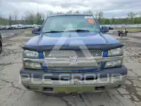 2003 Chevrolet Silverado photo