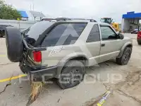 2003 Chevrolet Blazer фото