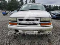 2003 Chevrolet Blazer photo