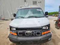2003 Chevrolet Express photo